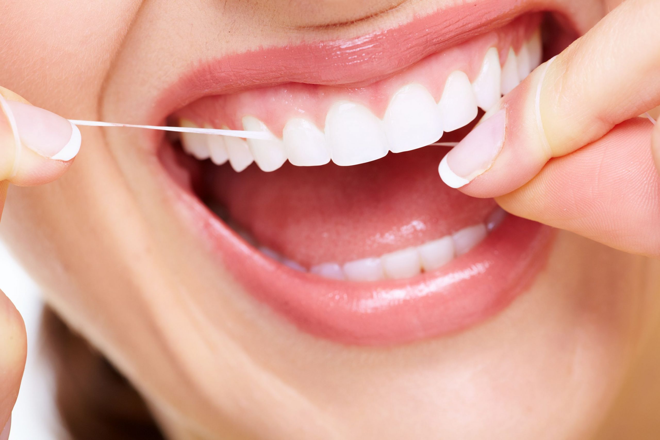 8 CONSEJOS PARA UNA BUENA HIGIENE DENTAL